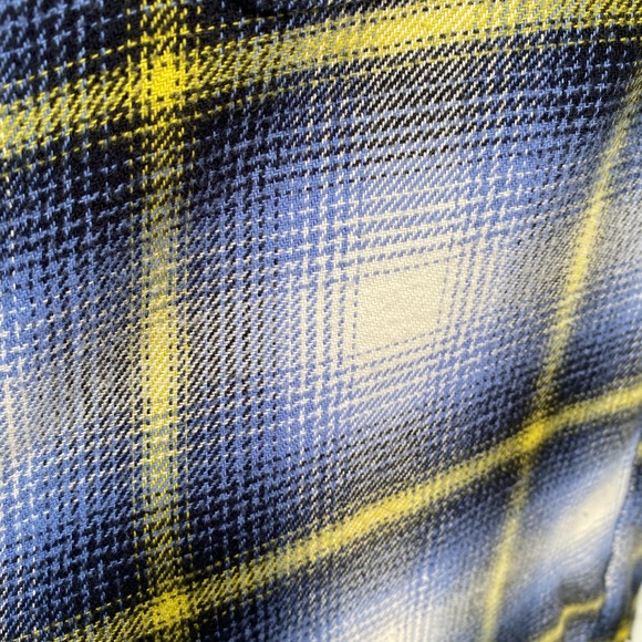 Unisex Levi’s Plaid Worker Flannel Long Sleeve Button Up Collared Overshirt - Picture 3 of 9